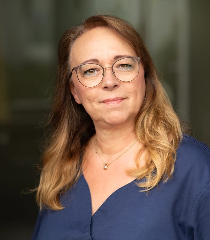 elke schultheis<br />
